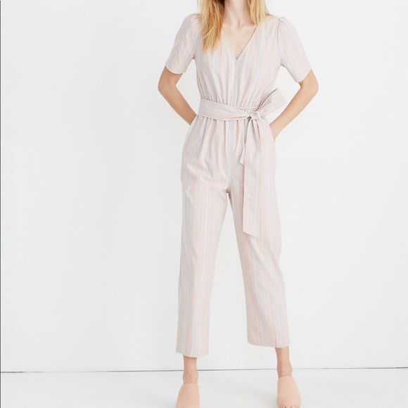 jumpsuit pastel color